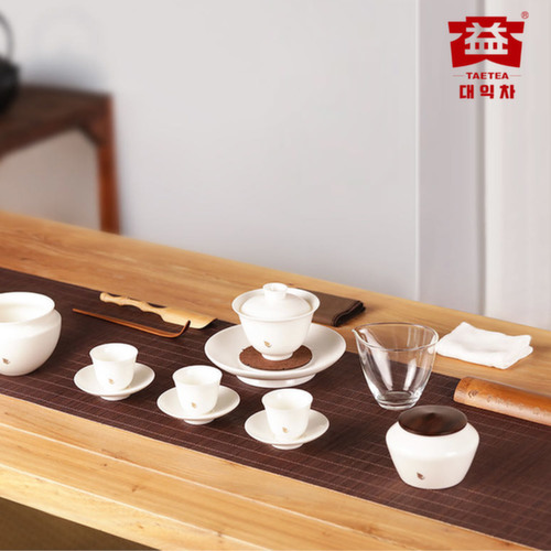 ´ÙµµÅ¬·¡½Ä 18Á¾ + ÈÞ´ë¿ë °¡¹æ (´ëÀÍÆÈ½Ä ¼¼Æ®)